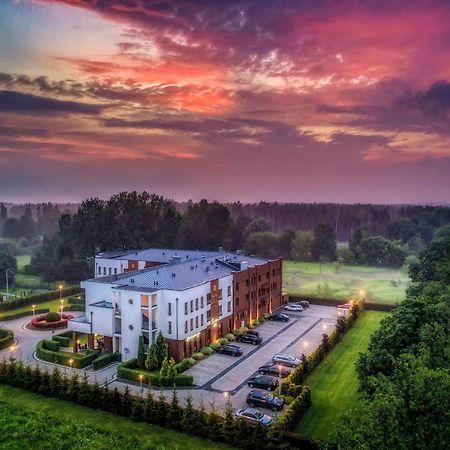 Mercure Wiazowna Brant エクステリア 写真