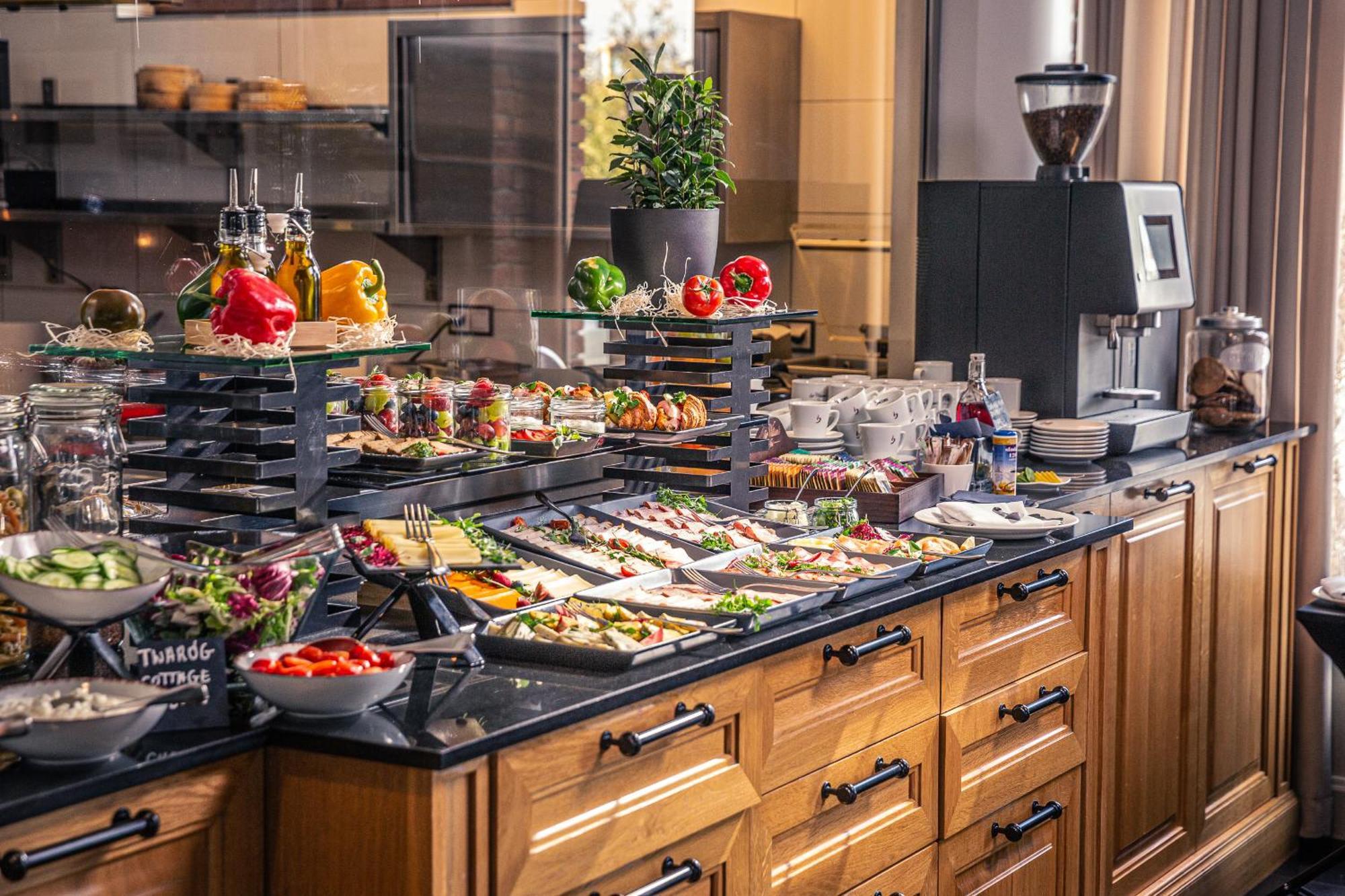 Mercure Wiazowna Brant エクステリア 写真